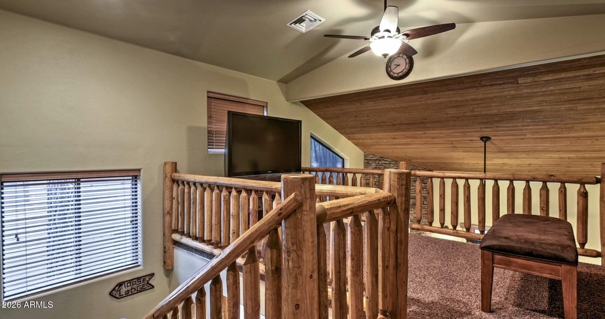 2942 Timber Line Road Pinetop, AZ 85935 - Photo 12 of 27 a view of entryway with wooden floor