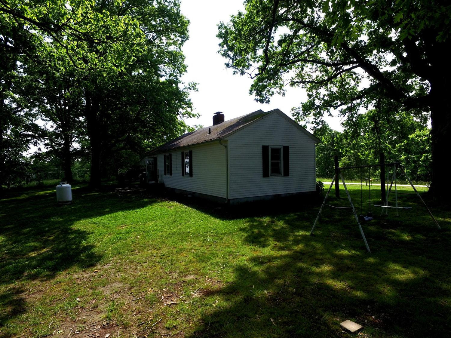 2480 Dug Hill Road Irvine, KY 40336 - Photo 8 of 29 Photo 8