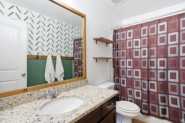 664 South Saddle Road Grantsville, UT 84029 - Photo 31 of 78 Bathroom