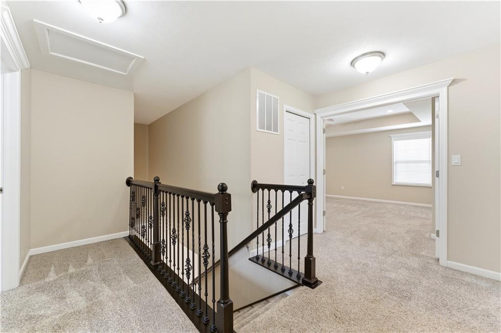 340 Trinity Way Wexford, PA 15090 - Photo 12 of 45