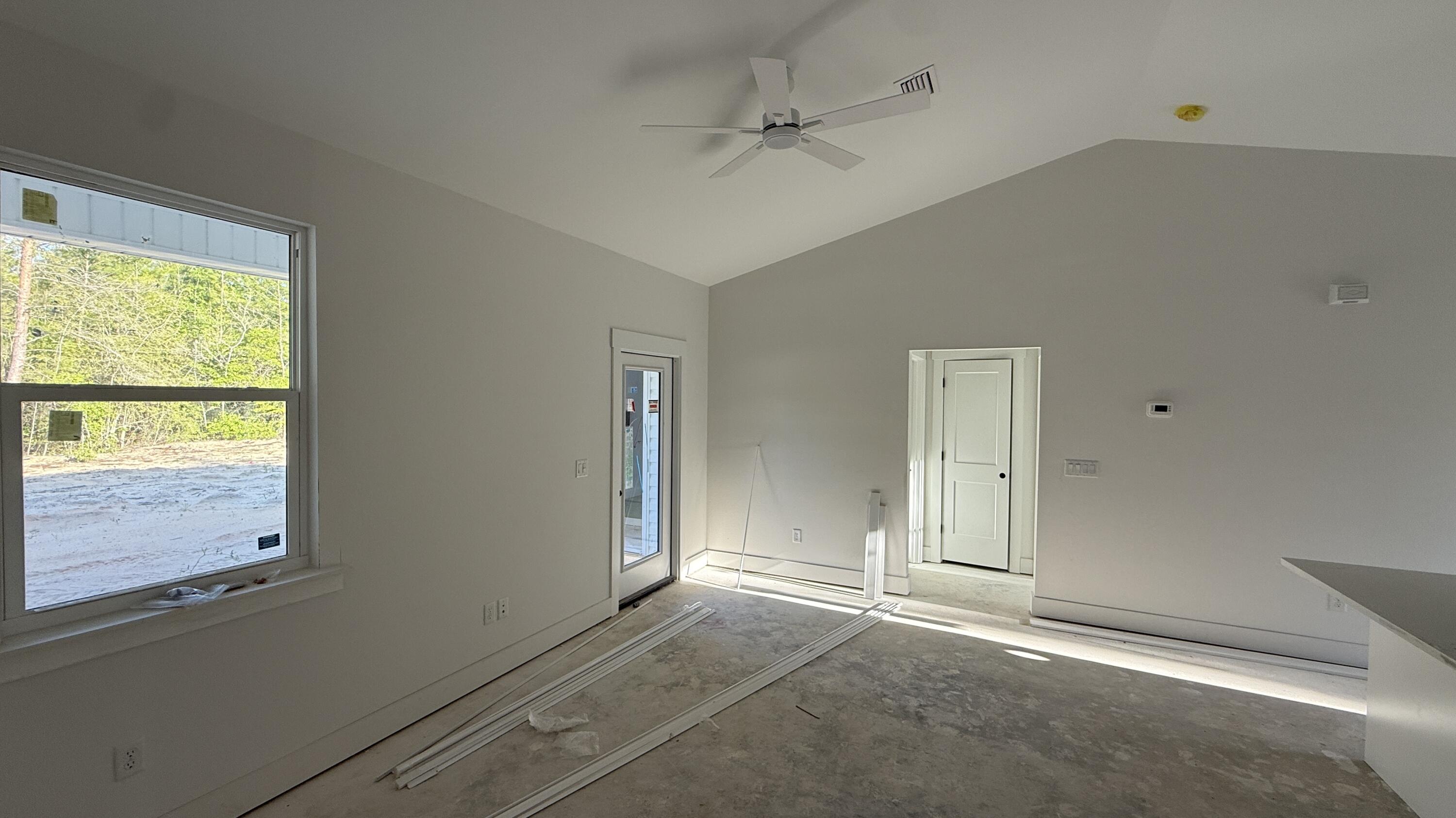 4181 Luar Chipley, FL 32428 - Photo 13 of 28 an empty room with a window