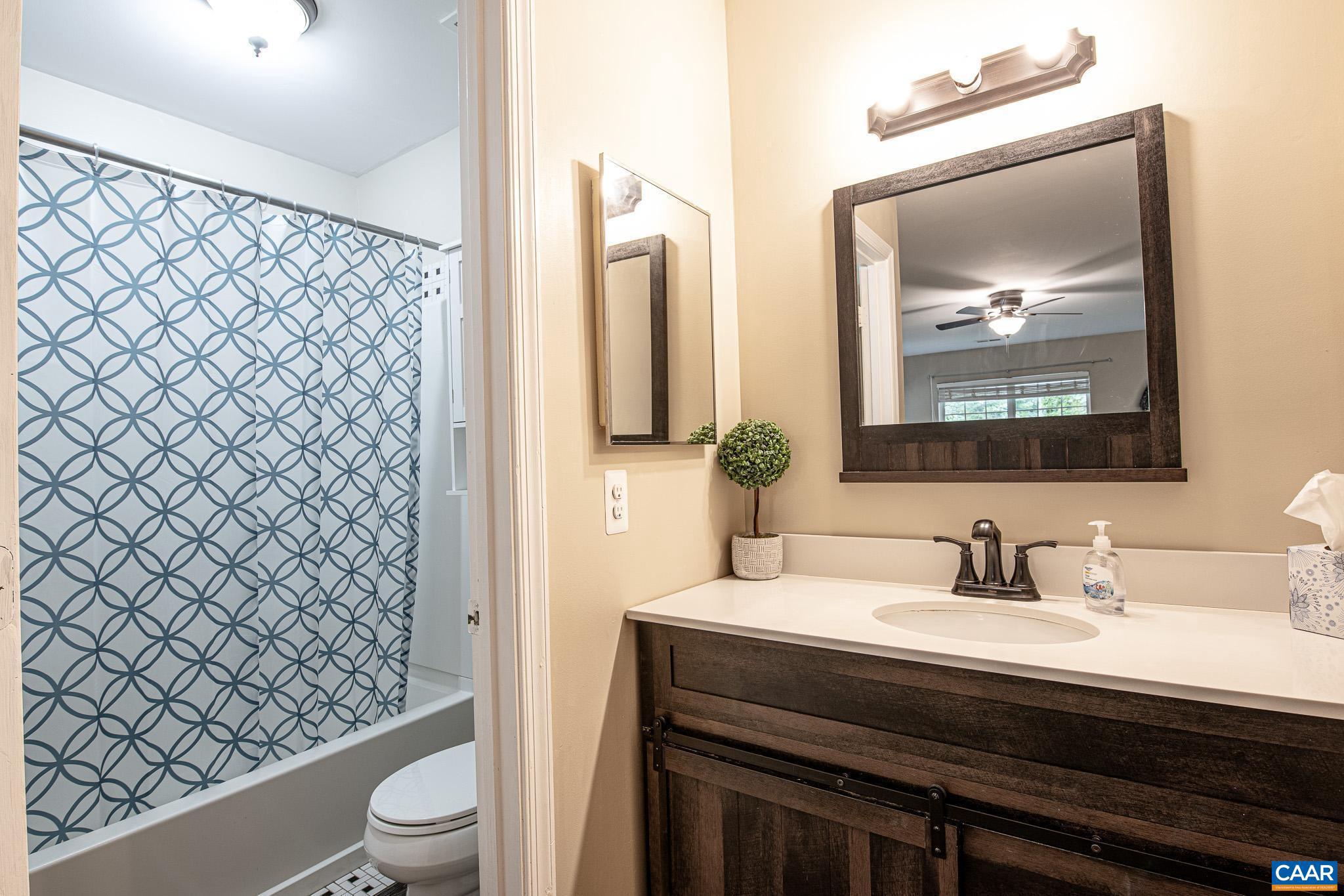 4256 Campbell Road Troy, VA 22974 - Photo 28 of 40
