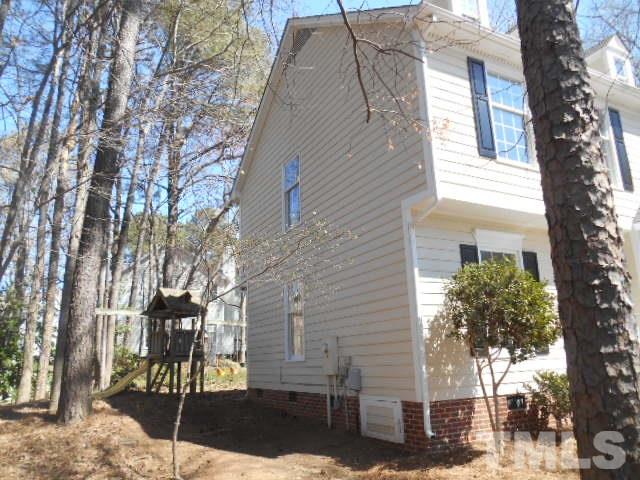 8709 Walkelin Court Raleigh, NC 27615 - Photo 2 of 8 Gallery Image 2