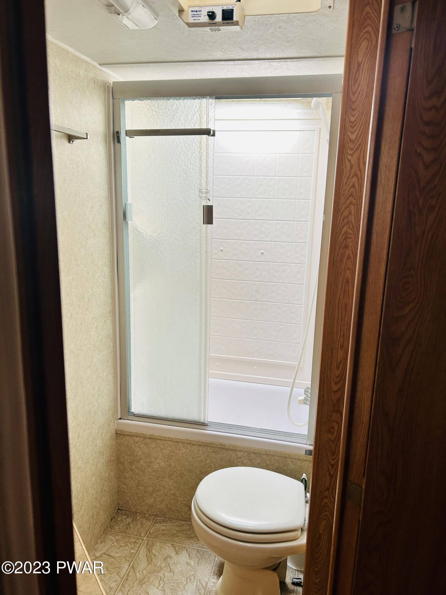 109 Big Bear Road Hawley, PA 18428 - Photo 15 of 23