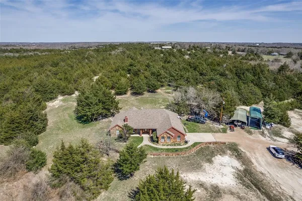 $875,000 | 171 Chestnut Road, Whitewright, TX 75491