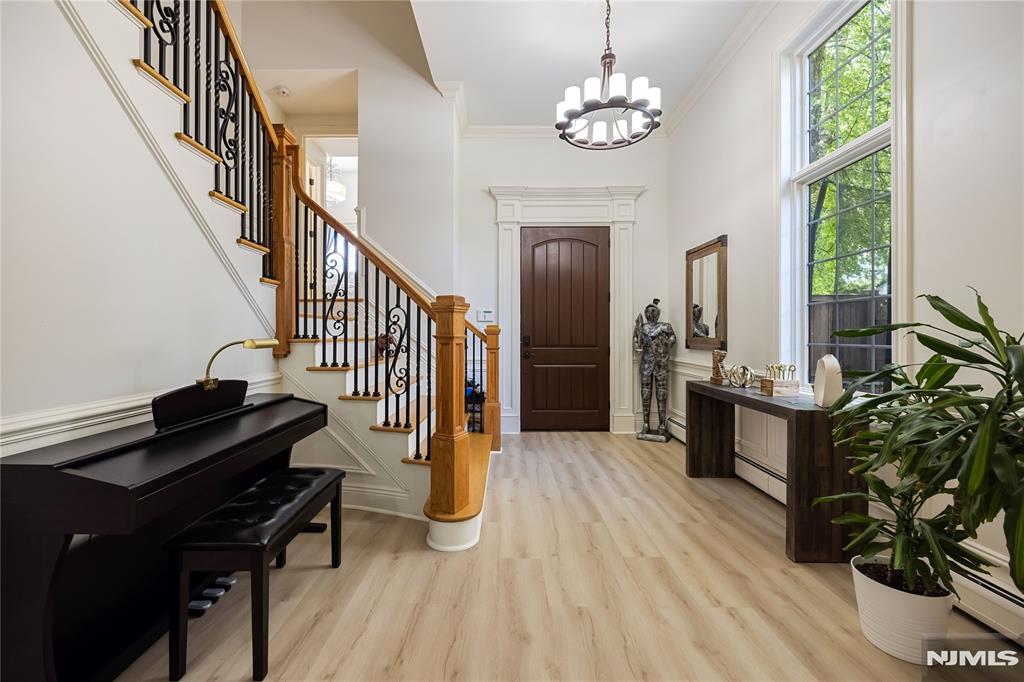 86 George Street Tenafly, NJ 07670 - Photo 4 of 39