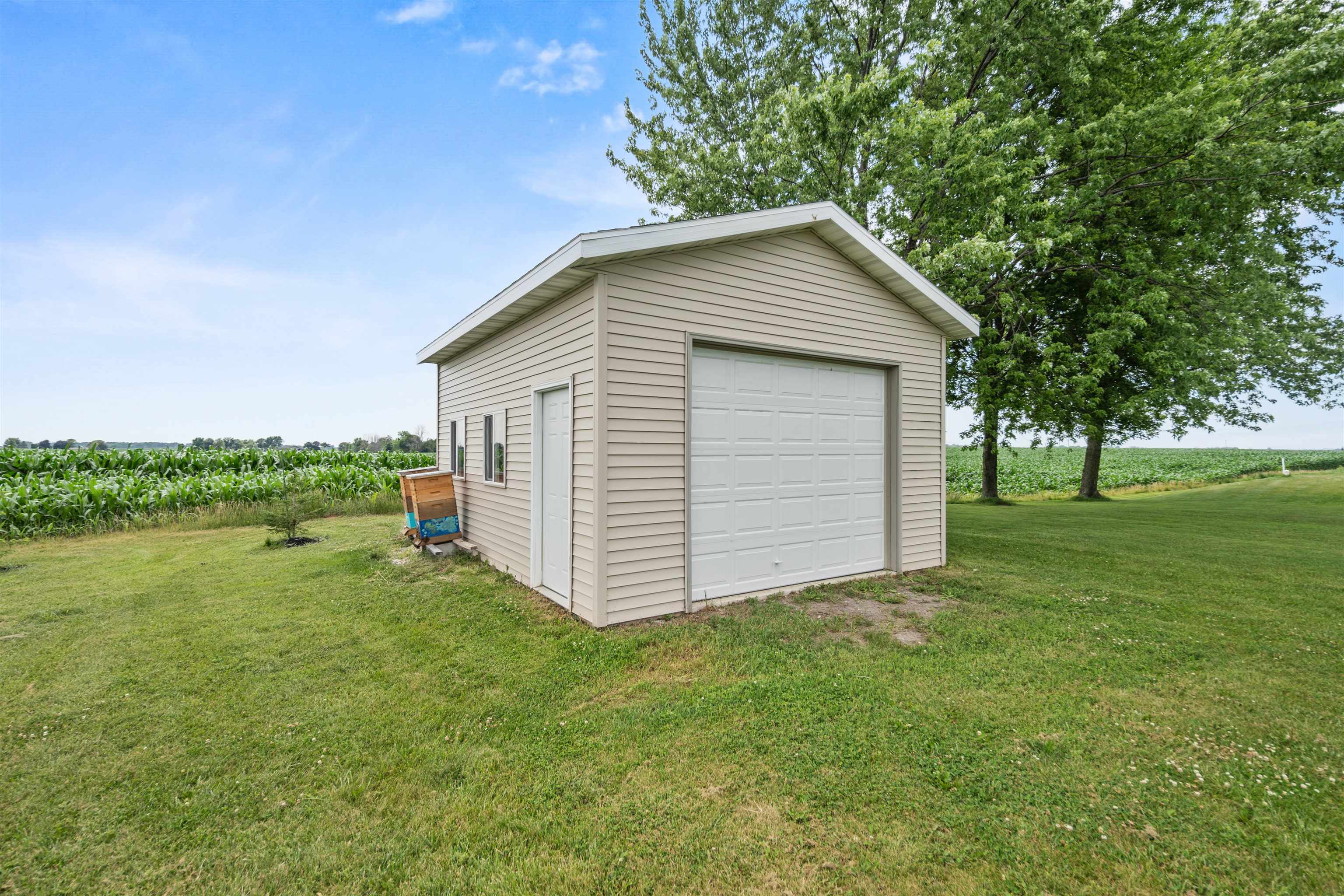 N2781 Maloney Road Freedom, WI 54130 - Photo 27 of 32