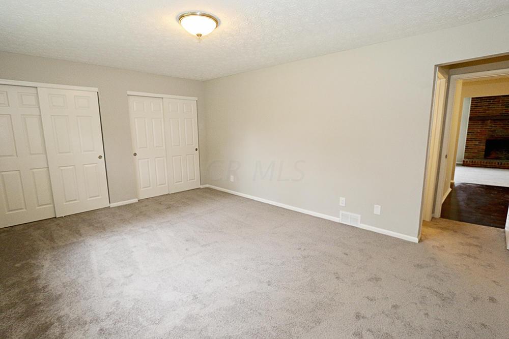 328 Wendell Road Southwest Reynoldsburg, OH 43068 - Photo 11 of 21