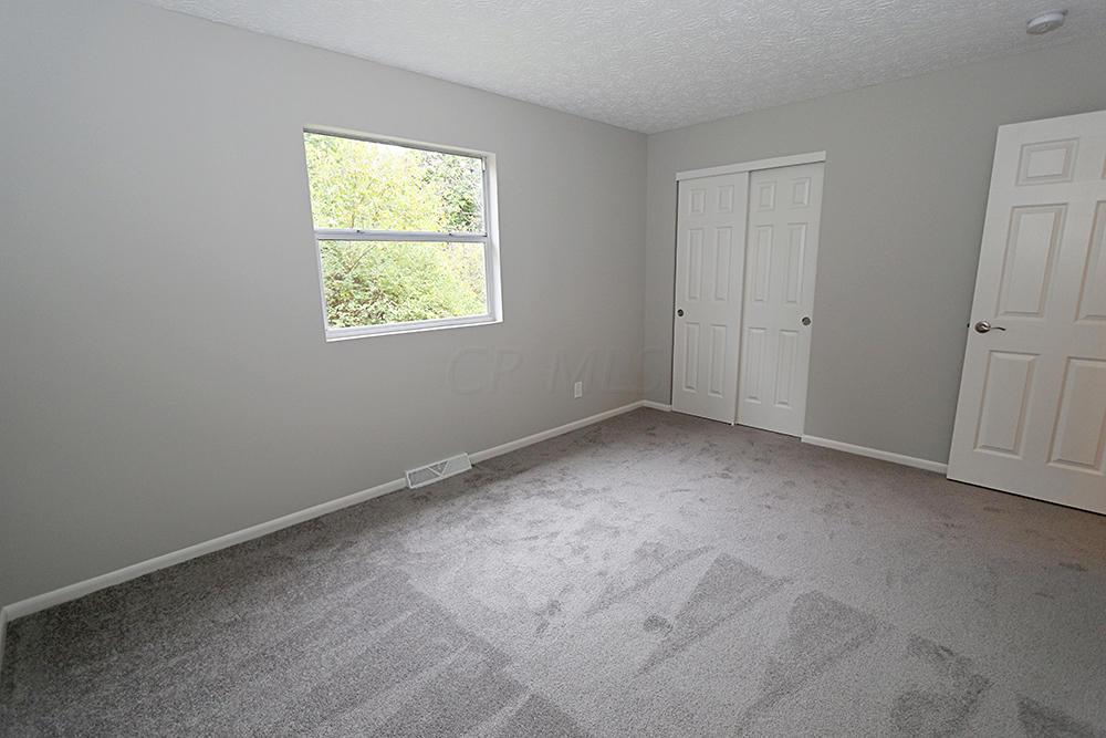 328 Wendell Road Southwest Reynoldsburg, OH 43068 - Photo 16 of 21