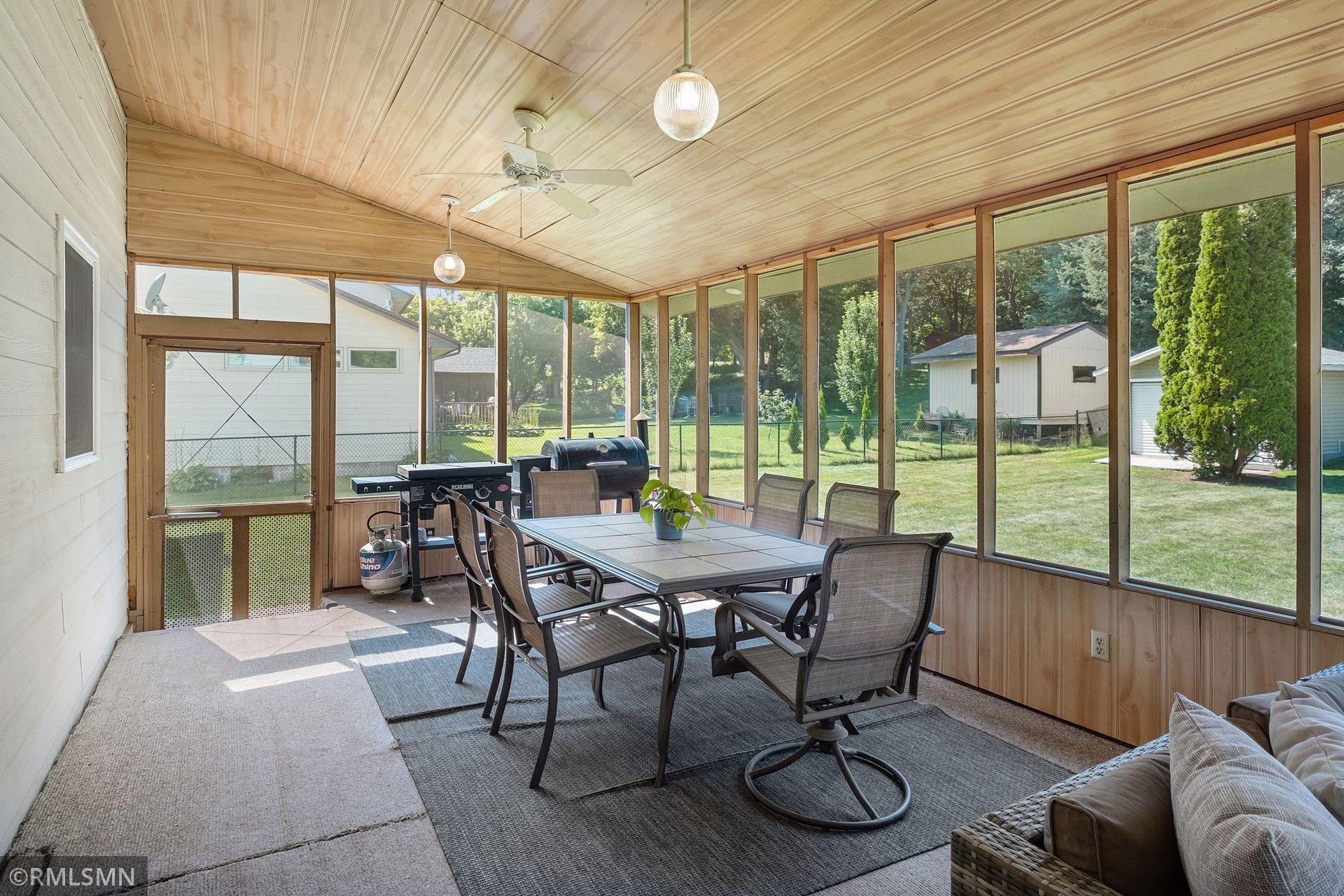 1440 Valleyview Road Chaska, MN 55318 - Photo 19 of 45 Gallery Image 19