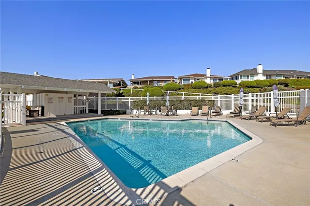 $1,195,000 | 408 Camino San Clemente, San Clemente, CA 92672