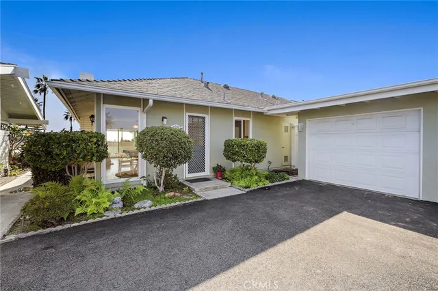 $1,195,000 | 408 Camino San Clemente, San Clemente, CA 92672