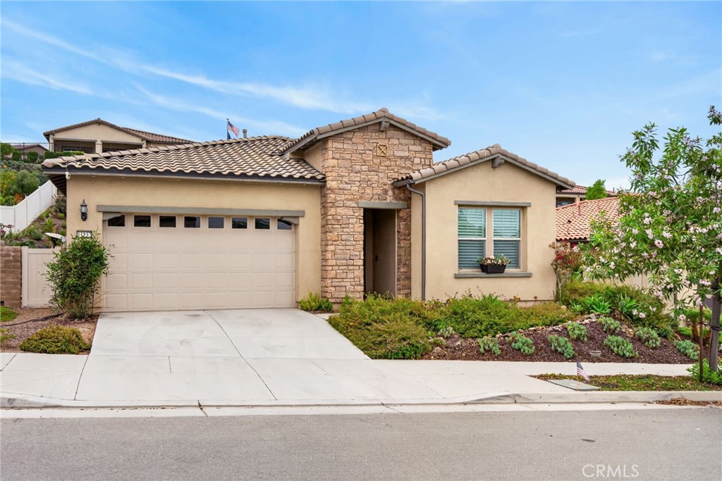 11137 Briar Rose Court Corona, CA 92883 - Photo 4 of 45