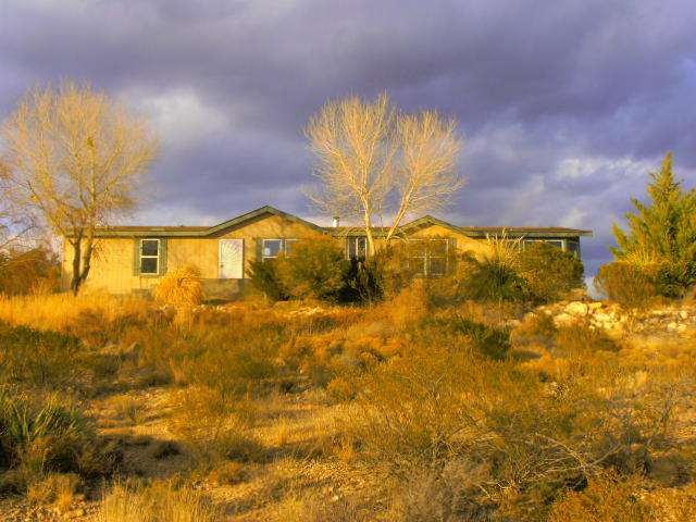 6310 North Patriot Way Rimrock, AZ 86335 - Photo 1 of 25 Front