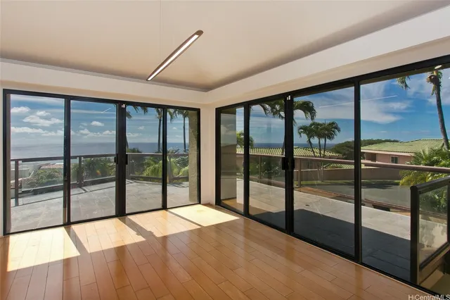 $8,000 | 600 Kahiau Loop, Honolulu, HI 96821