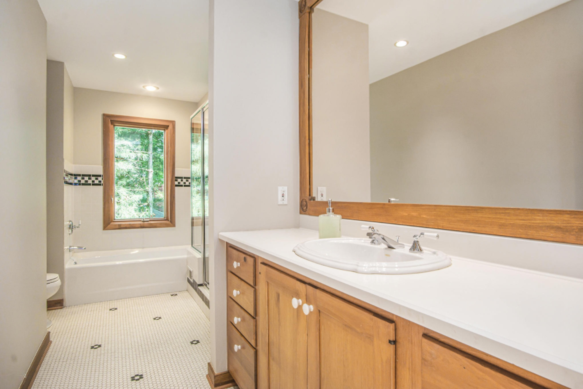 7999 Harbert Road Harbert, MI 49115 - Photo 11 of 41 DSC00068