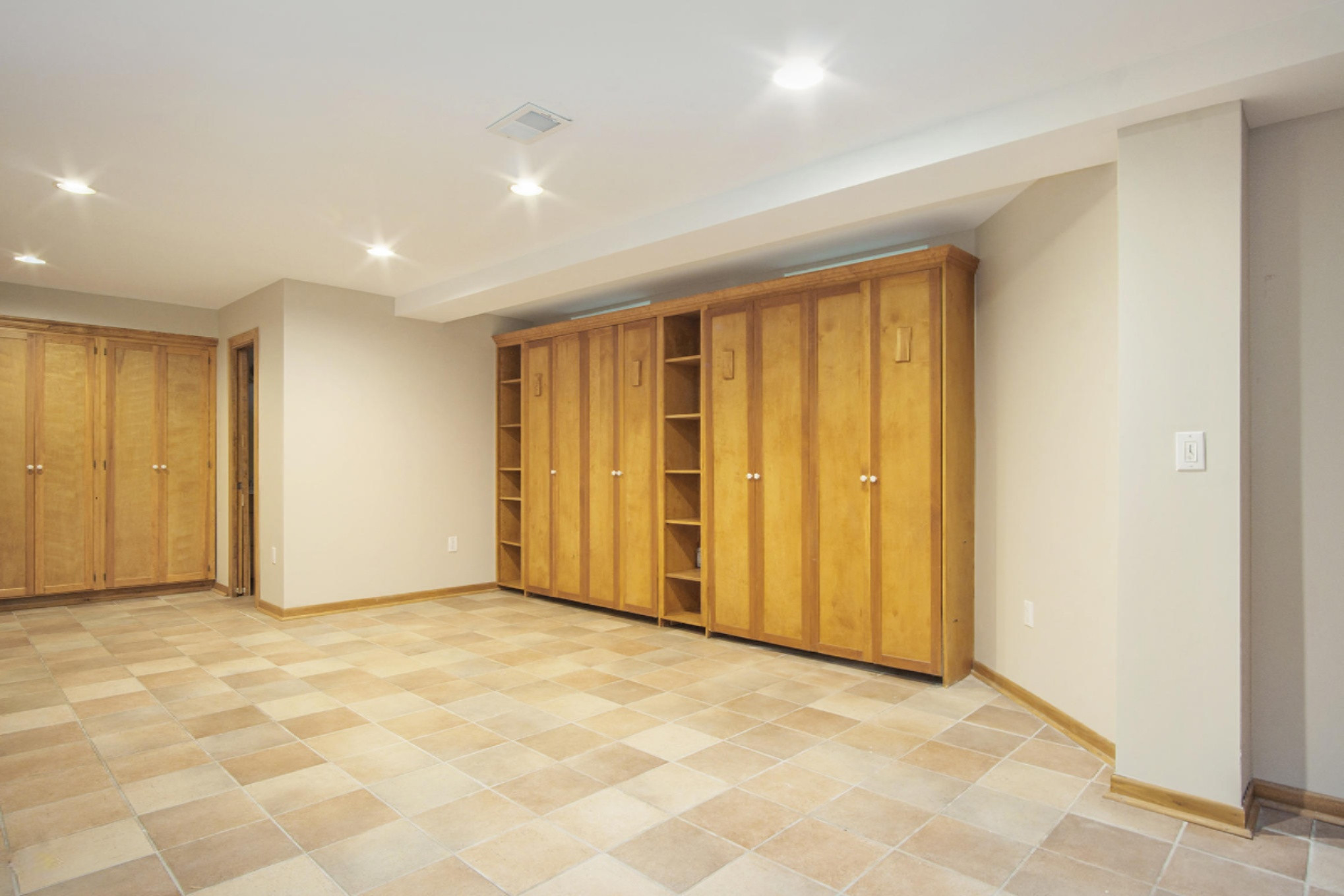 7999 Harbert Road Harbert, MI 49115 - Photo 23 of 41 DSC00078