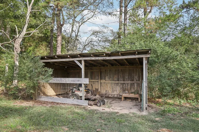 $542,900 | 6421 Clarksville Pike, Joelton, TN 37080