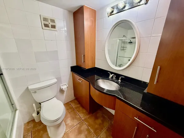 $2,350 | 2539 South Bayshore Drive, Unit 226AR, Miami, FL 33133