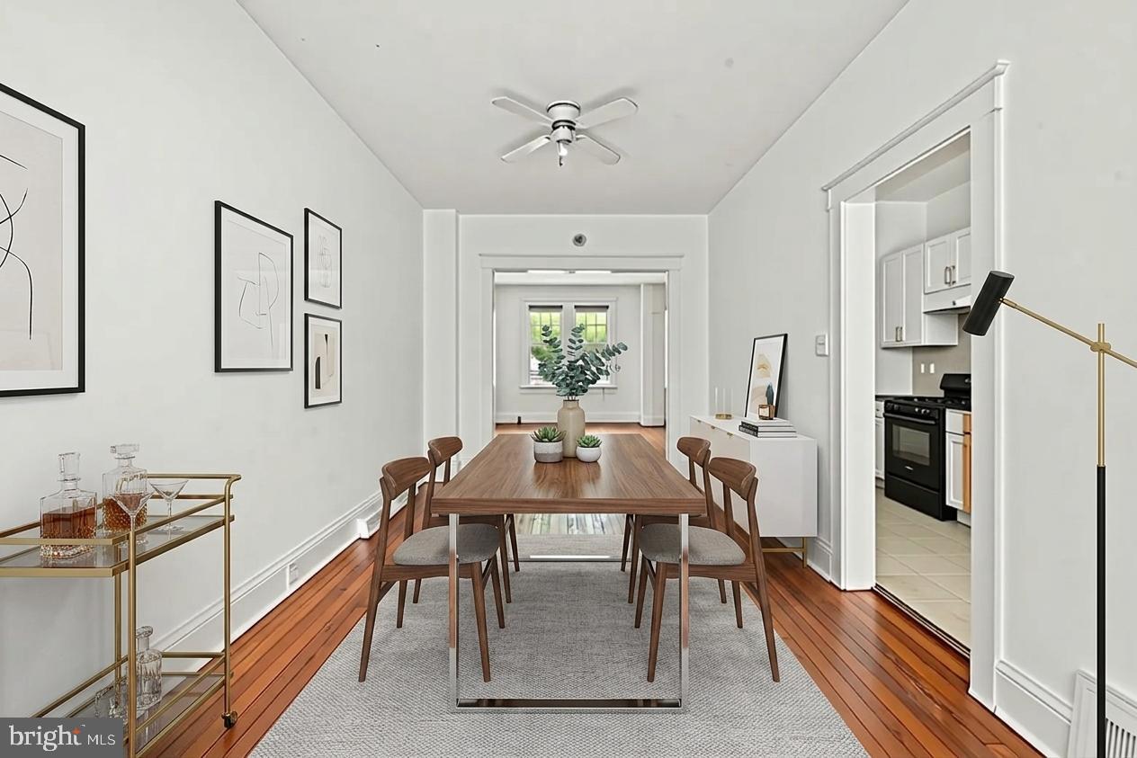 3538 T Street Northwest Washington, DC 20007 - Photo 9 of 36 Virtually Staged dining room