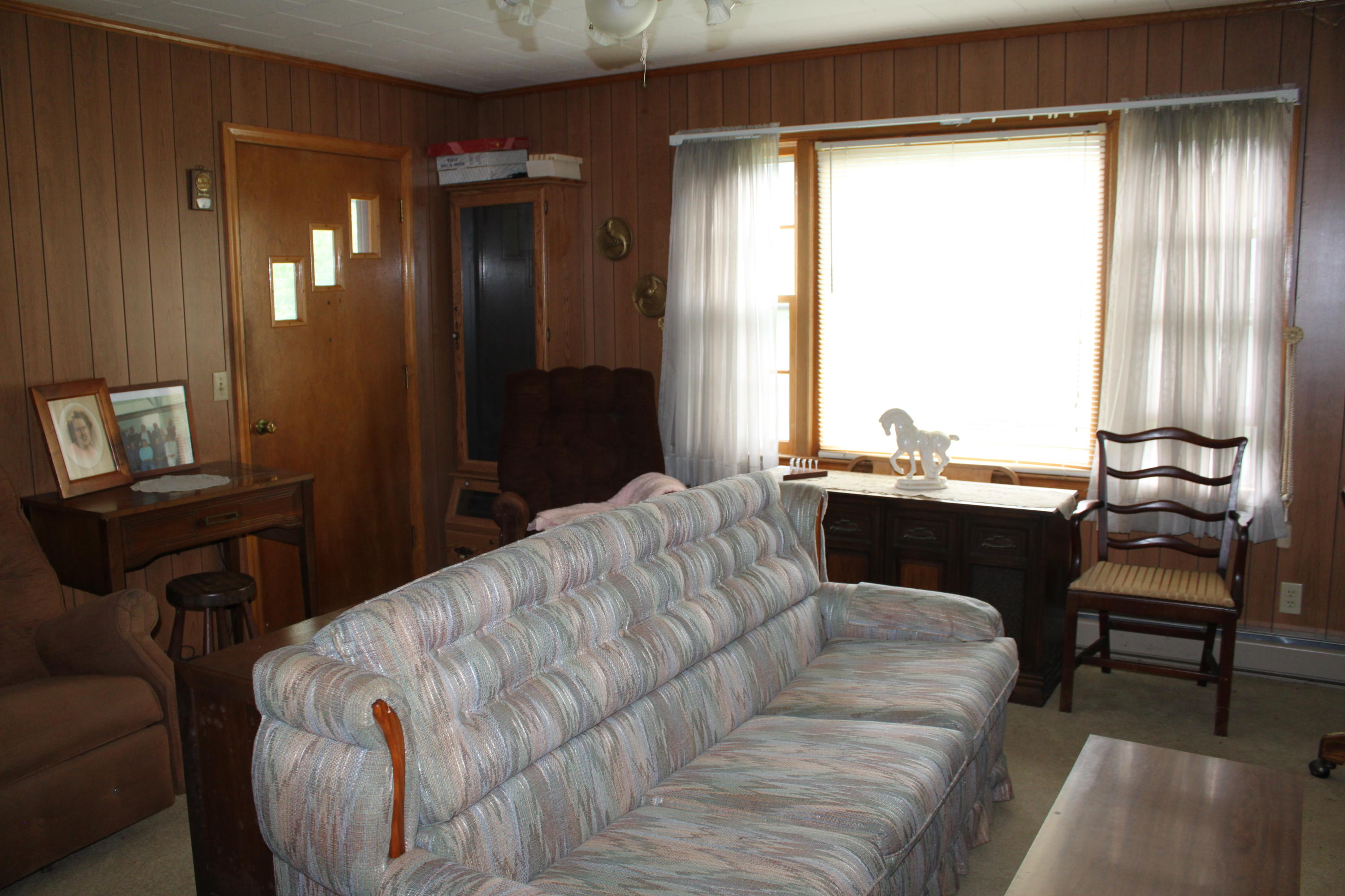 349 Cox Store Road Southwest Floyd, VA 24091 - Photo 12 of 47 3rd Bedroom 2