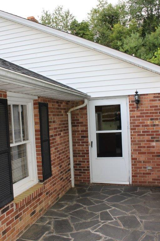 349 Cox Store Road Southwest Floyd, VA 24091 - Photo 31 of 47 Side Door
