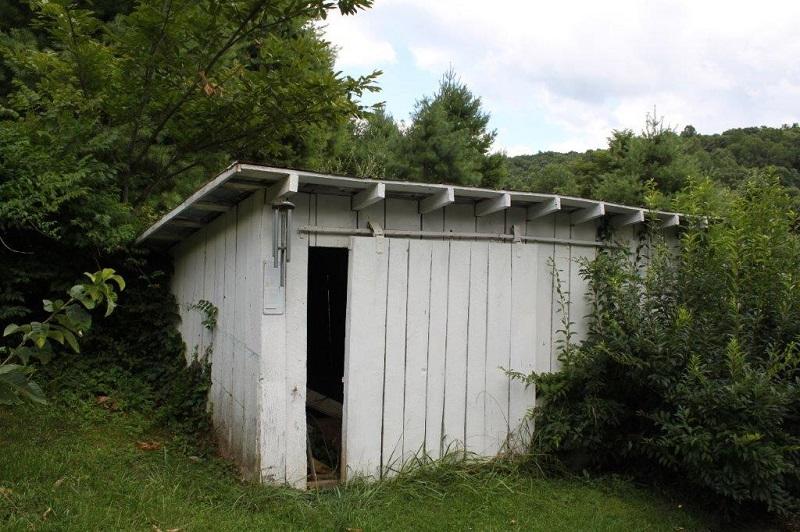 349 Cox Store Road Southwest Floyd, VA 24091 - Photo 38 of 47 Shed 2