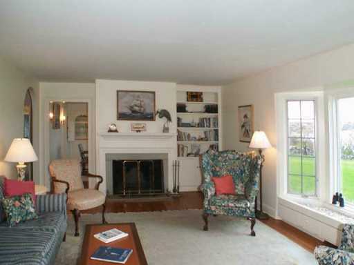 68 Chapman Road Westerly, RI 02891 - Photo 3 of 8 Other.