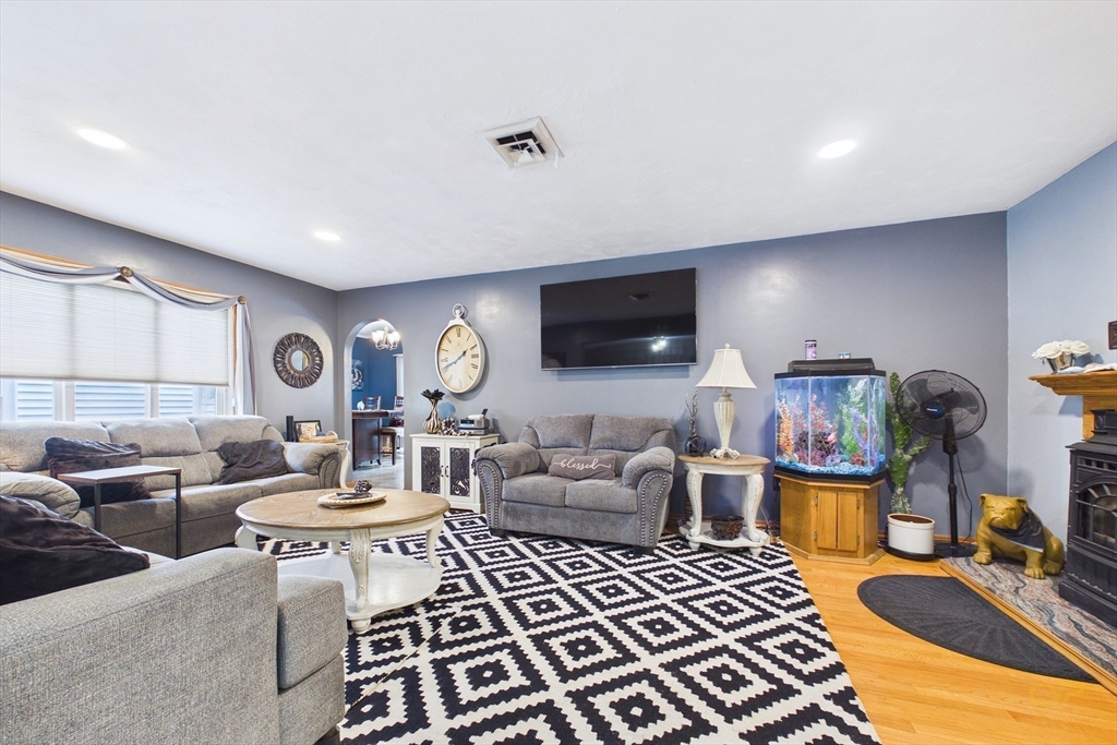 26 Pershing Avenue Acushnet, MA 02743 - Photo 6 of 39