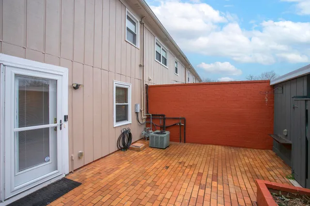 $321,900 | 503 Plantation Court, Nashville, TN 37221