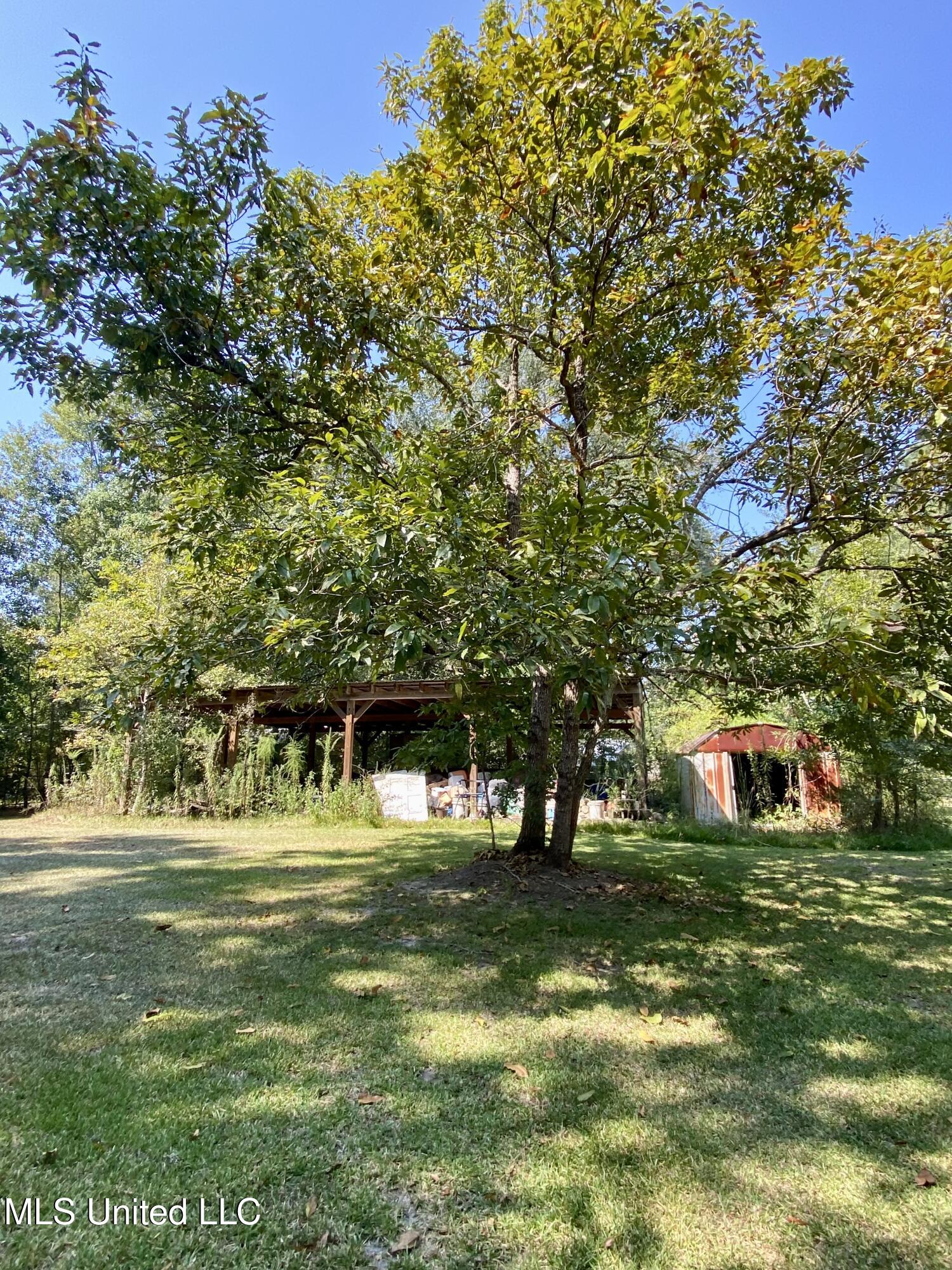 402 Grover Barrett Road Picayune, MS 39466 - Photo 27 of 33 27, IMG_5636