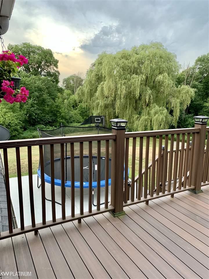 253 Scott Road Smiths Creek, MI 48074 - Photo 37 of 44