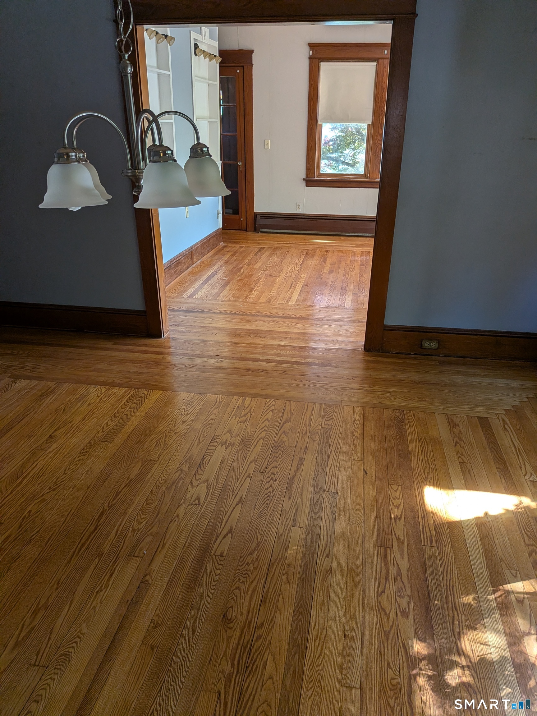 61 Pershing Avenue Seymour, CT 06483 - Photo 11 of 26