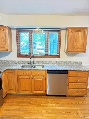 $2,100 | 1125 Florland Drive, Florissant, MO 63031