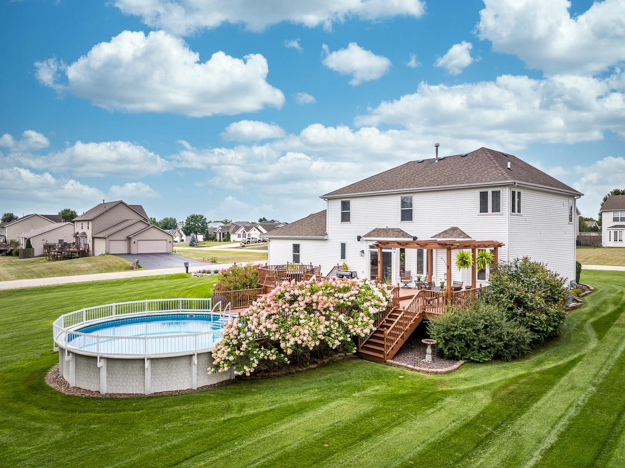 11051 Chicory Ridge Way Roscoe, IL 61073 - Photo 4 of 50 Gallery Image 4