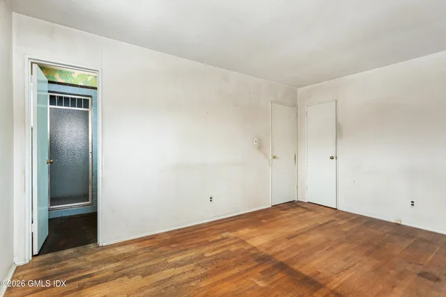 $850,000 | 105 Glenville Street, Greenwich, CT 06831