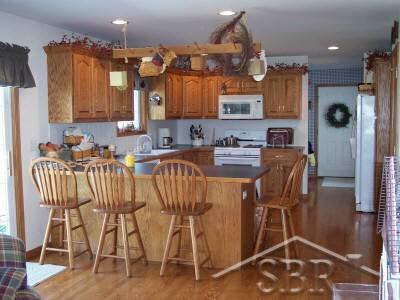 4619 North Gleaner Road Freeland, MI 48623 - Photo 2 of 4 20034254-1.JPG