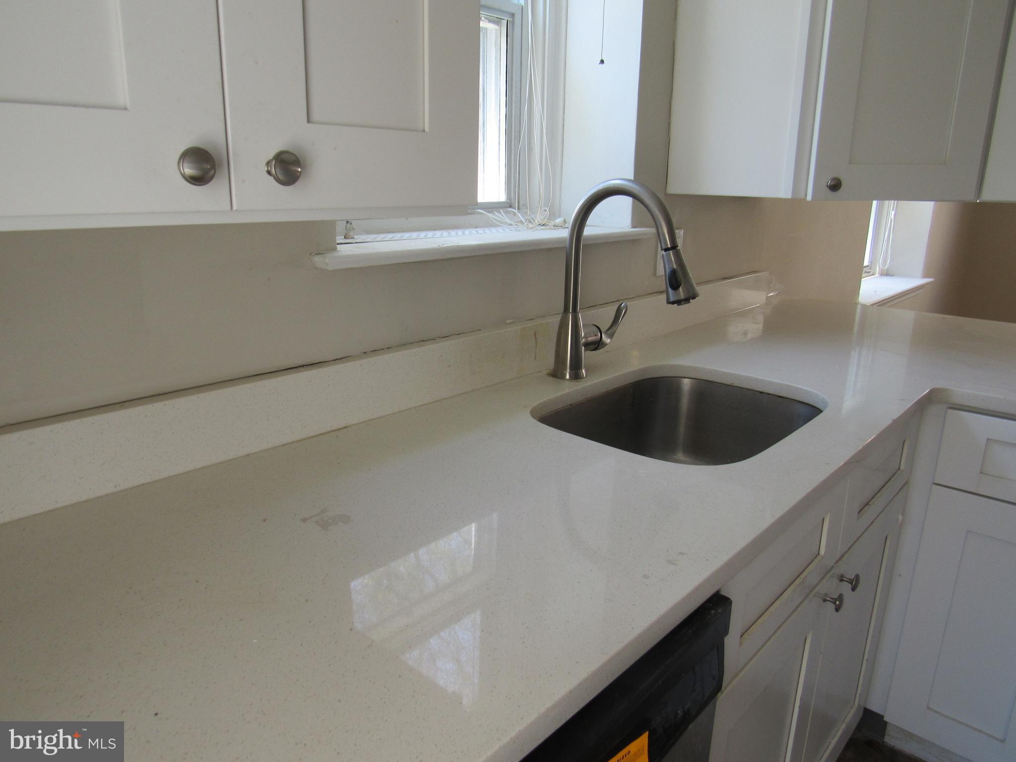 236 Parham Road Springfield, PA 19064 - Photo 12 of 28