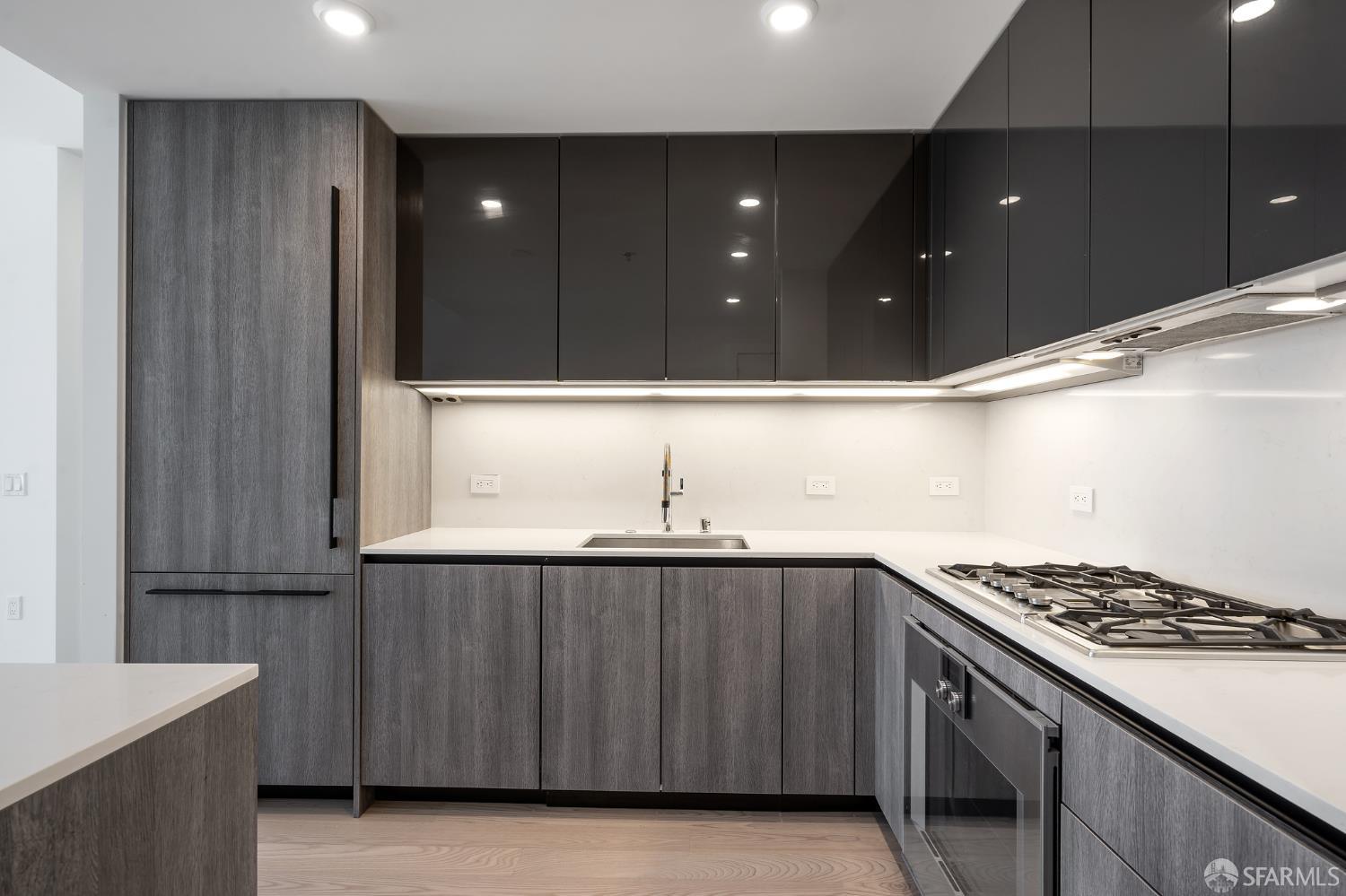 338 Main Street, Unit 22H San Francisco, CA 94105 - Photo 8 of 43