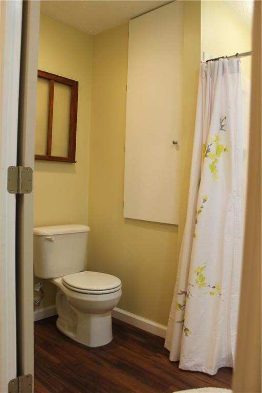 511 Blue Ridge Drive Coraopolis, PA 15108 - Photo 20 of 24 Basement full bath