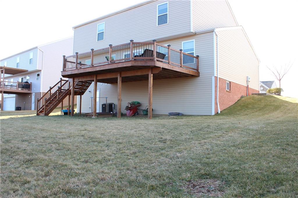 511 Blue Ridge Drive Coraopolis, PA 15108 - Photo 23 of 24 Rear exterior