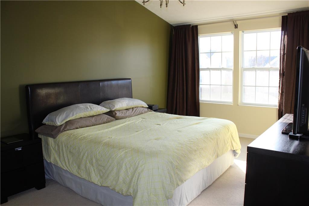 511 Blue Ridge Drive Coraopolis, PA 15108 - Photo 8 of 24 Master bedroom