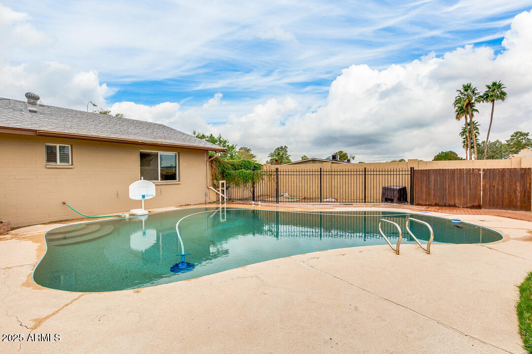 1968 East Del Rio Drive Tempe, AZ 85282 - Photo 22 of 25 30-Delrio