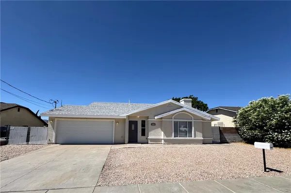 $290,000 | 2635 Emerson Avenue, Kingman, AZ 86401