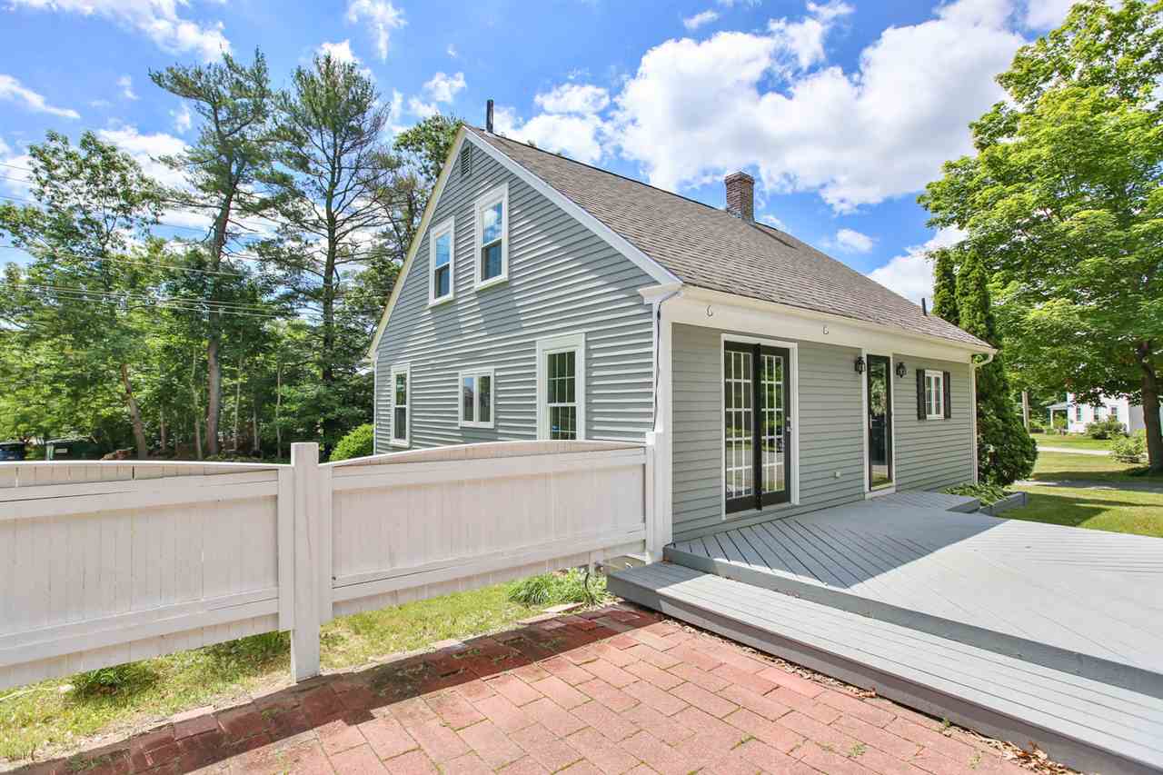 10 Elm Road North Hampton, NH 03862 - Photo 3 of 22