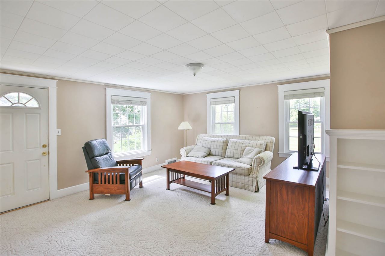 10 Elm Road North Hampton, NH 03862 - Photo 7 of 22