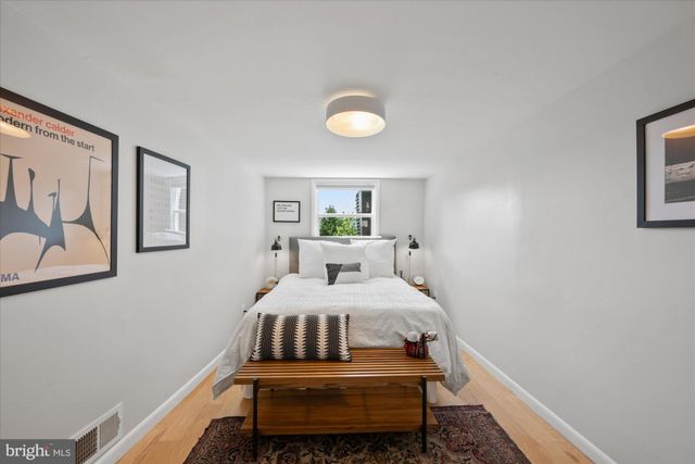 $795,000 | 15 S Street Northeast, Unit 2, Washington, DC 20002