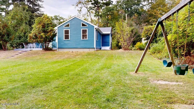 $398,980 | 136 Sand Springs Road, Williamstown, MA 01267