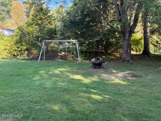 136 Sand Springs Road Williamstown, MA 01267 - Photo 17 of 24 Play Area