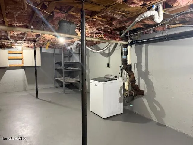 $398,980 | 136 Sand Springs Road, Williamstown, MA 01267